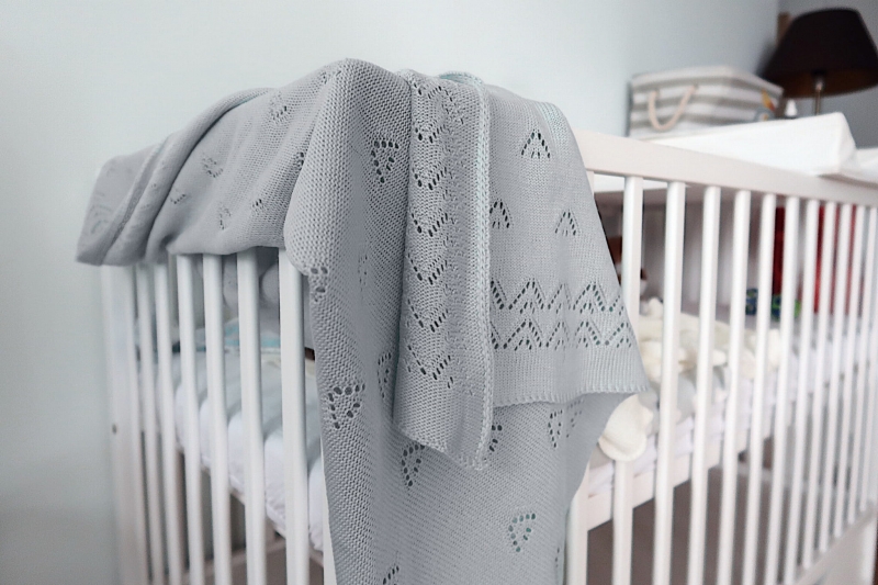 Dětská akrylová deka, dečka Baby Nellys, 90 x 90 cm - jemný vzor - šedá