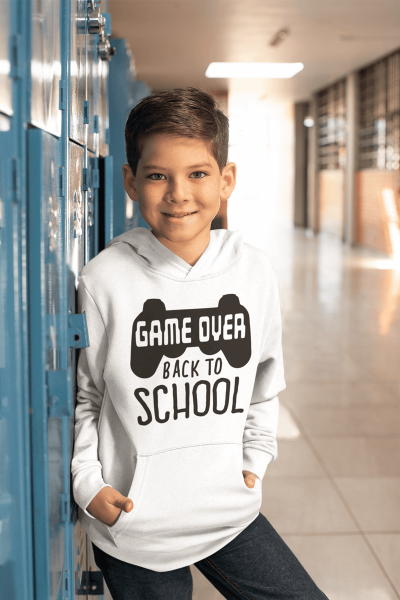 KIDSBEE Stylová dětská klučičí mikina s kapucí Game Over - bílá, vel. 146