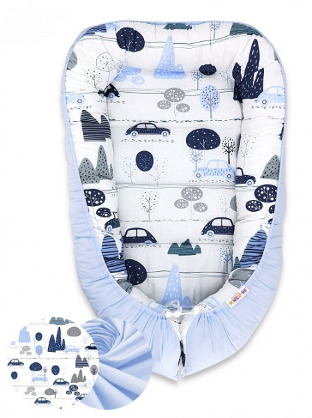 Oboustranné hnízdečko Baby Nellys Velvet, 55x75cm - Auta v aleji - modrý velvet/auta modrá