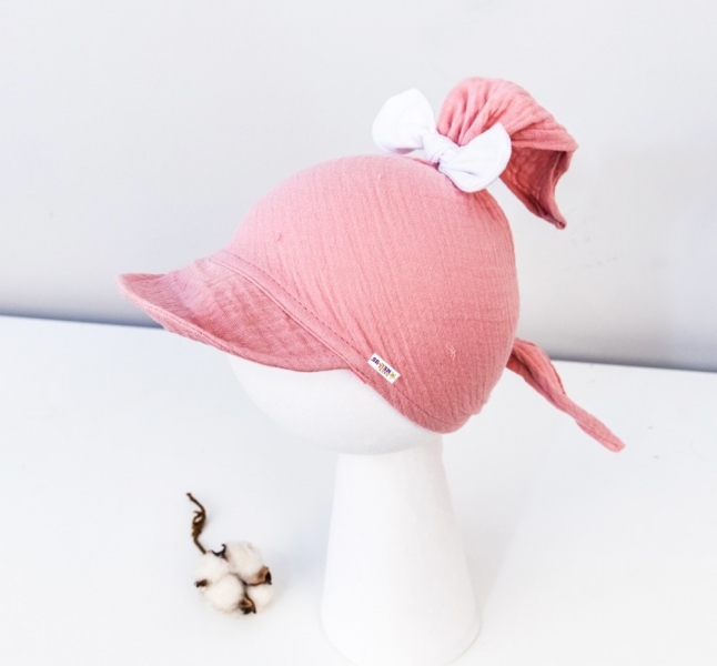 Baby Nellys Lehký mušelínový šátek s kšiltem na zavazování + mašle, růžová