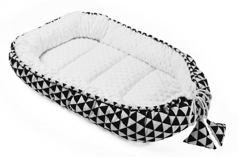 Baby Nellys Oboustranné hnízdečko, kokon minky 60x90cm- geometrie - trojúhelníčky