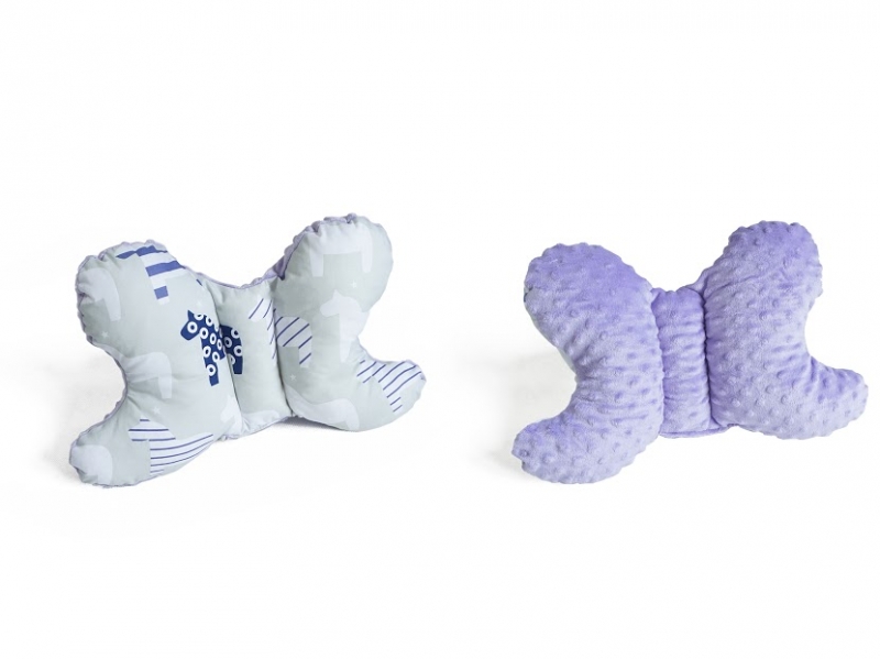 Baby Nellys Oboustanný polštářek Motýlek - koník, minky lila